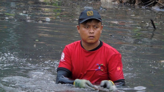 Tố 'đen' chuyên lo chuyện bao đồng ảnh 2