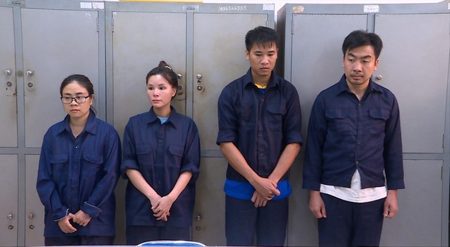 Triệt phá đường dây buôn lậu có nhân viên hải quan 'bảo kê' ảnh 1