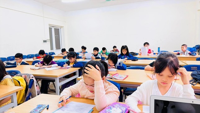Chèn môn liên kết vào giờ học chính khóa: Trên cấm, dưới lách ảnh 1