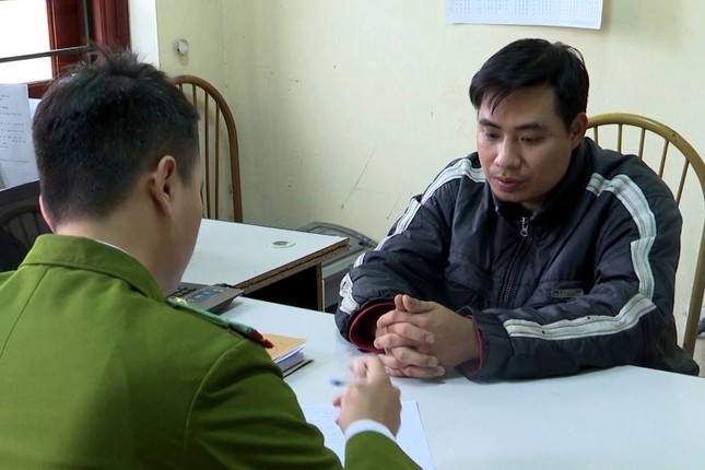 Ông Nguyễn Hữu Linh sàm sỡ bé gái: Có phức tạp không mà sao chưa khởi tố? ảnh 1