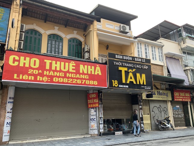 Giá thuê giảm sâu, kinh doanh mặt bằng khóc dở, mếu dở ảnh 1