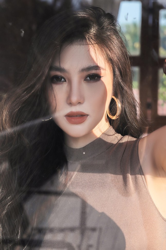 Khi 'chuyện kín' thành trò mua vui ảnh 1