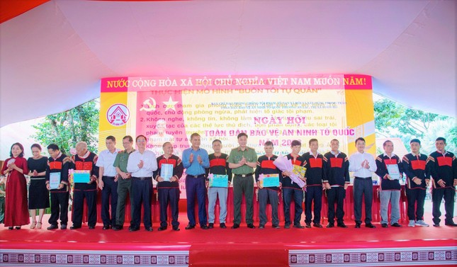 Phó Thủ tướng: Cán bộ, đảng viên phải hiểu được tâm tư của dân ảnh 3