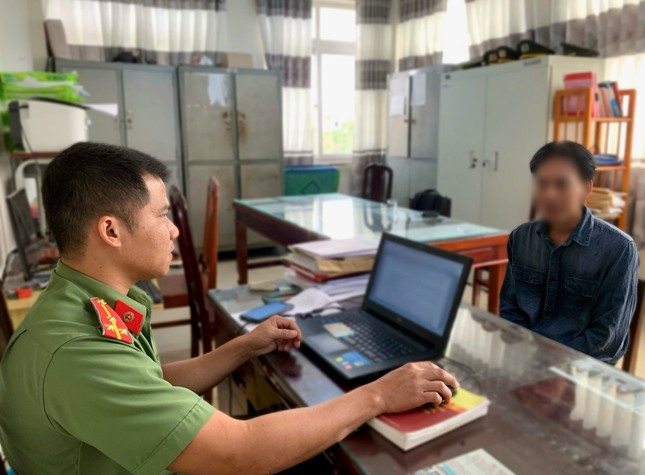 Giải cứu người đàn ông bị lừa sang Myanmar làm cho tổ chức lừa đảo ảnh 1