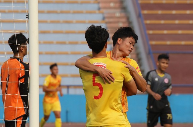 HLV Troussier ra mắt, U23 Việt Nam thắng trận giao hữu đặc biệt ảnh 2