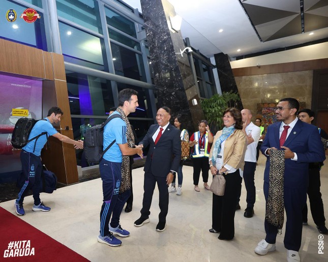 Không có Messi, tuyển Argentina bí mật đến Indonesia ảnh 3