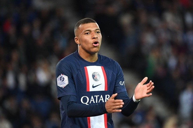 Kylian Mbappe nổi loạn, công khai chỉ trích PSG thậm tệ ảnh 1