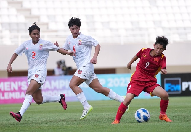 Thua U19 Thái Lan 1-2, tuyển U19 nữ Việt Nam chưa thể lên ngôi đầu ảnh 11