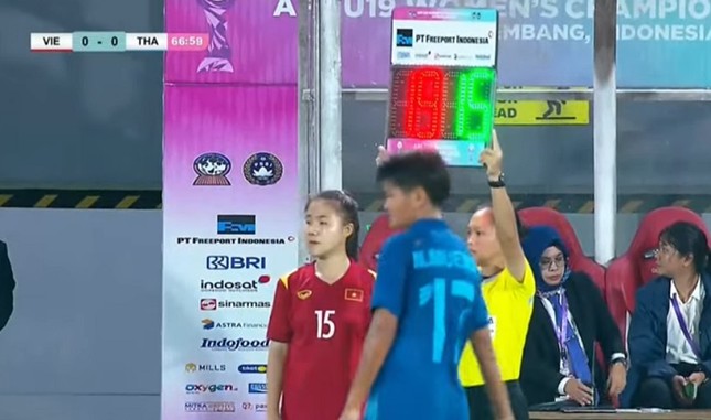 Thua U19 Thái Lan 1-2, tuyển U19 nữ Việt Nam chưa thể lên ngôi đầu ảnh 4