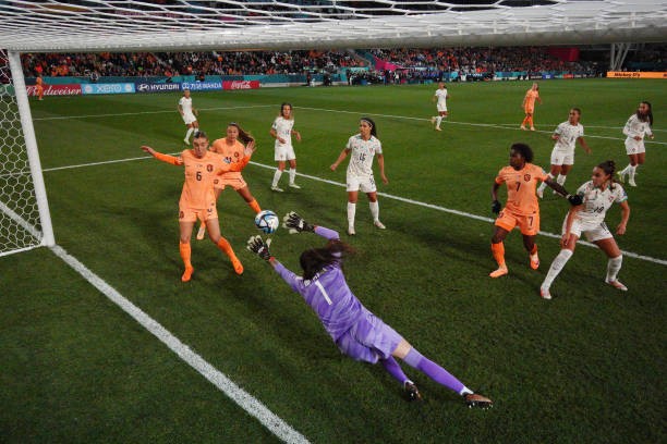 Tuyển nữ Hà Lan vượt qua nữ Bồ Đào Nha 1-0 ảnh 9
