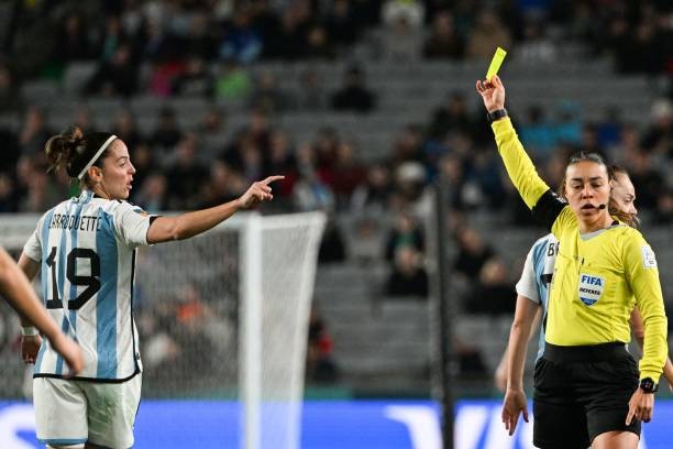 Hạ Argentina 1-0, tuyển nữ Italia chia sẻ ngôi đầu cùng Thụy Điển ảnh 21