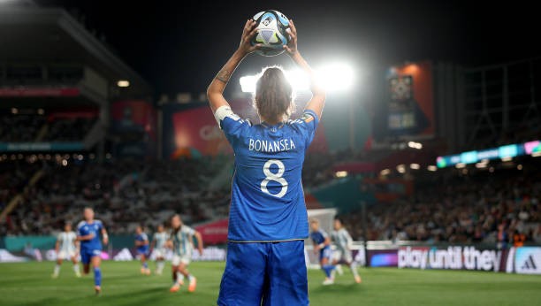 Hạ Argentina 1-0, tuyển nữ Italia chia sẻ ngôi đầu cùng Thụy Điển ảnh 15