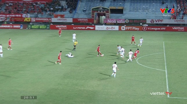 Hoàng Đức lập cú đúp trong chiến thắng 4-0 của Viettel trước Hà Tĩnh ảnh 10