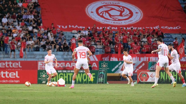 Hoàng Đức lập cú đúp trong chiến thắng 4-0 của Viettel trước Hà Tĩnh ảnh 25