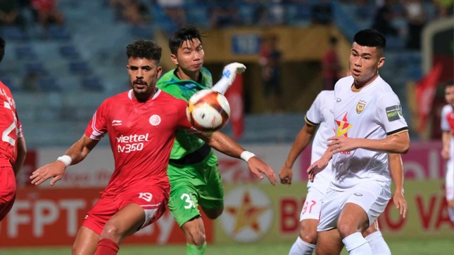 Hoàng Đức lập cú đúp trong chiến thắng 4-0 của Viettel trước Hà Tĩnh ảnh 18