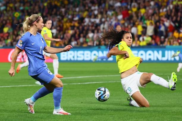 Tuyển nữ Pháp vượt lên đầu bảng sau khi đánh bại Brazil 2-1 ảnh 15