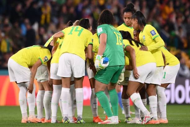 Tuyển nữ Pháp vượt lên đầu bảng sau khi đánh bại Brazil 2-1 ảnh 8