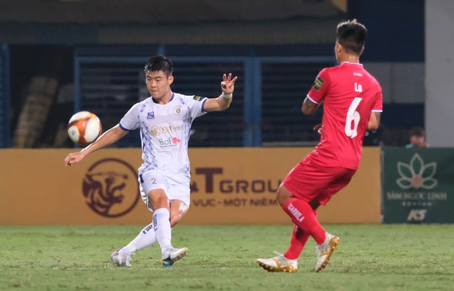 Caio lập cú đúp giúp Hà Nội đánh bại Hải Phòng 3-1, chiếm ngôi đầu bảng ảnh 18