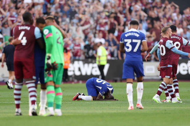 ‘Bom tấn’ ra mắt thảm họa, Chelsea thua sốc West Ham ảnh 2