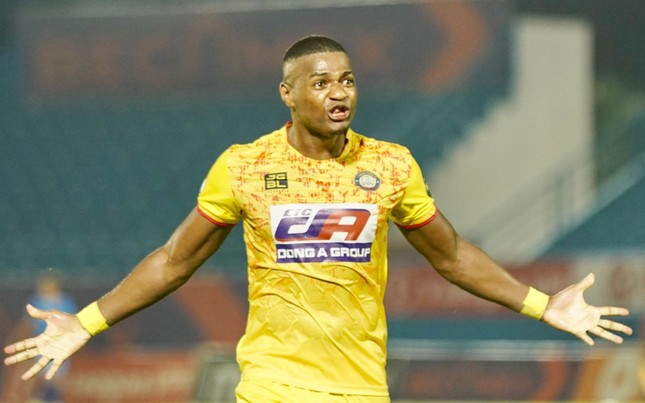 CAHN lên ngôi vô địch sau trận hòa 1-1 với Thanh Hóa ảnh 5