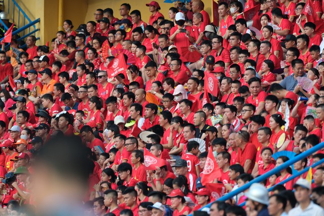 CAHN lên ngôi vô địch sau trận hòa 1-1 với Thanh Hóa ảnh 16