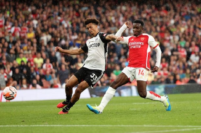Arsenal mất điểm cay đắng trước Fulham trong thế hơn người ảnh 2