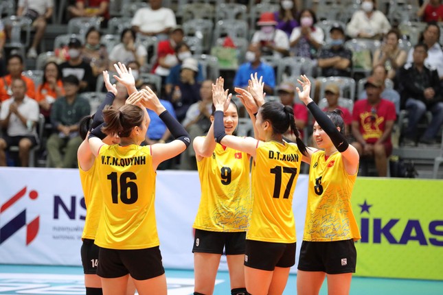 Lịch thi đấu bóng chuyền nữ vô địch châu Á 2023 ngày 1/9: Việt Nam tranh ngôi đầu bảng ảnh 1