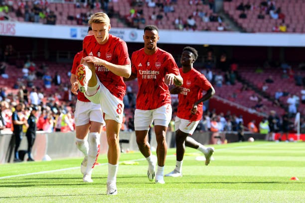 Arsenal đánh bại MU bằng 3 tuyệt phẩm ảnh 22