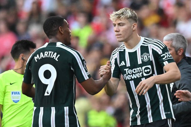 Arsenal đánh bại MU bằng 3 tuyệt phẩm ảnh 7