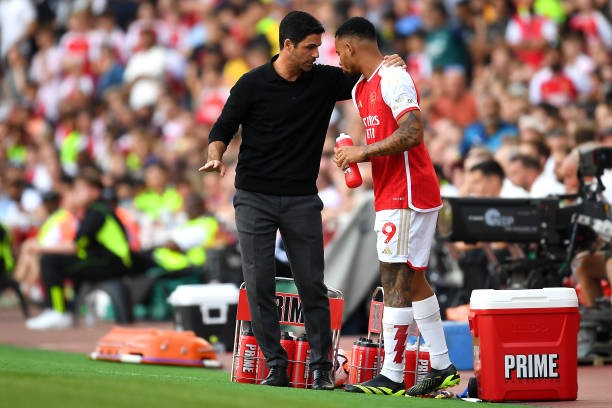 Arsenal đánh bại MU bằng 3 tuyệt phẩm ảnh 6