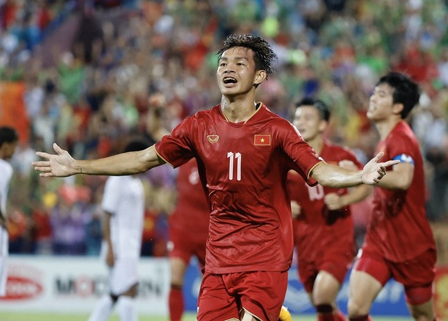 Đánh bại U23 Yemen 1-0, U23 Việt Nam giành vé sớm vào VCK U23 châu Á ảnh 4