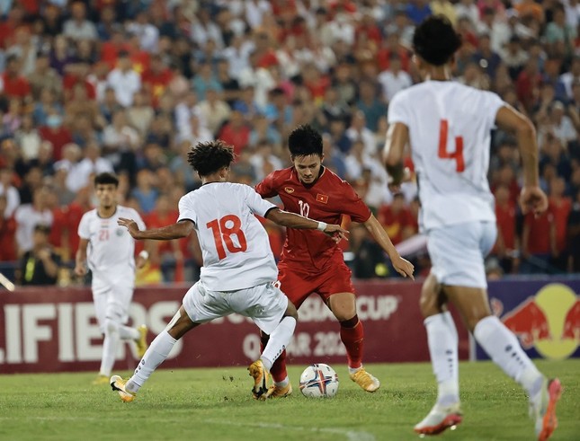 Đánh bại U23 Yemen 1-0, U23 Việt Nam giành vé sớm vào VCK U23 châu Á ảnh 14