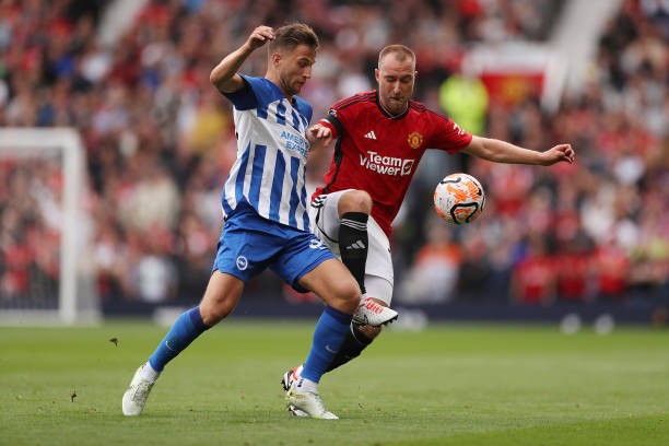 MU thảm bại 1-3 trên sân nhà trước Brighton trong ngày tân binh Hojlund đá chính ảnh 18
