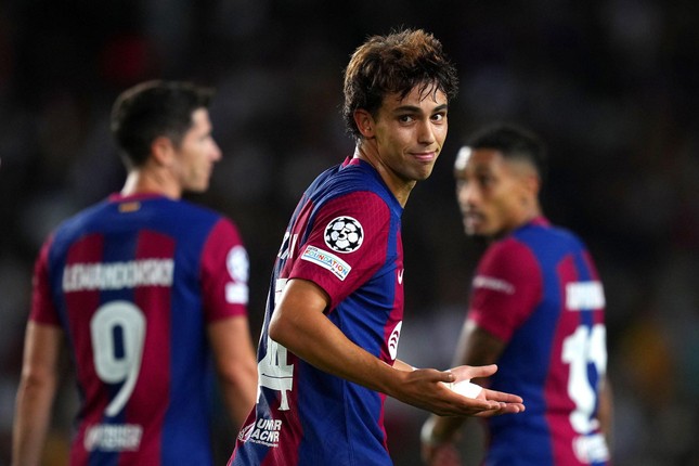 Joao Felix bùng nổ, Barcelona lại đại thắng 5 sao ảnh 1