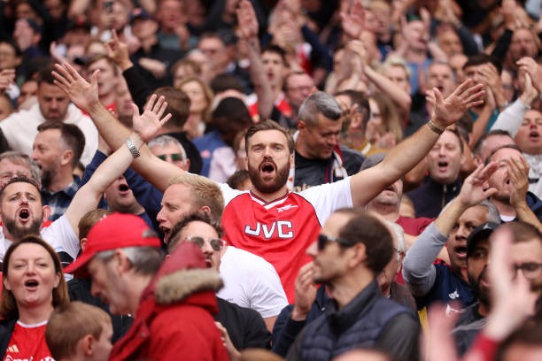 Arsenal và Tottenham bất phân thắng bại trong trận derby bắc London rực lửa ảnh 23