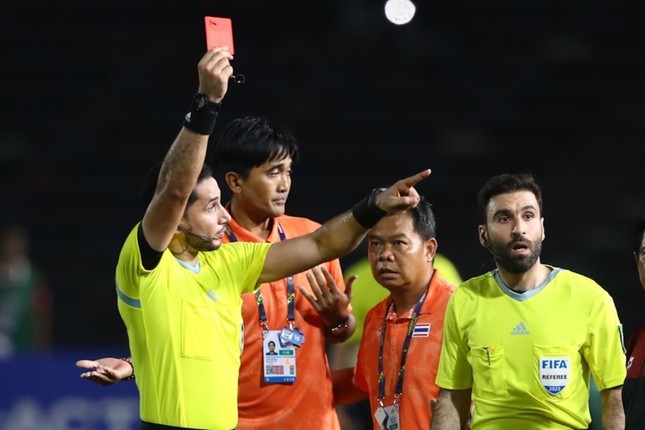 Olympic Trung Quốc vs Olympic Hàn Quốc 0-2: Không có bất ngờ cho chủ nhà Trung Quốc ảnh 3