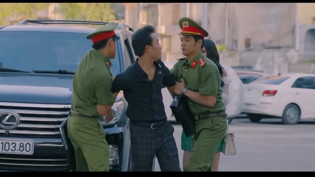 Khán giả nản, mất kiên nhẫn với phim của Hồng Diễm - Việt Anh - Ảnh 3.