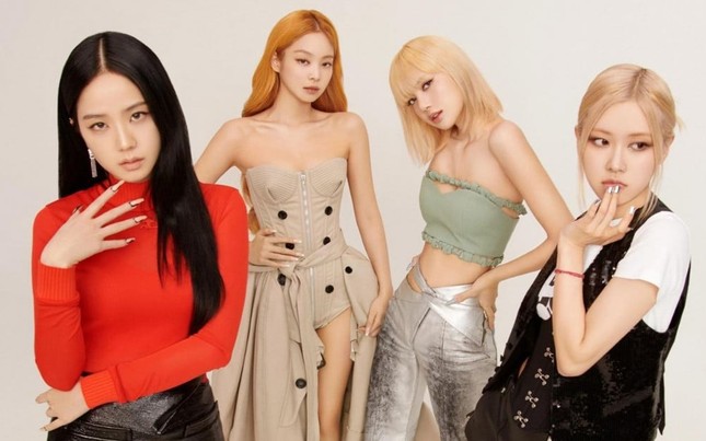 Khoản tiền BlackPink nhận được nếu tiếp tục gia hạn hợp đồng với YG ảnh 1