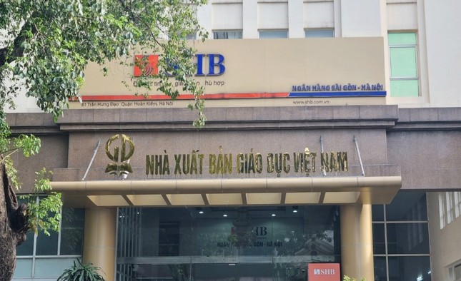 Nhà xuất bản Giáo dục 'lạm dụng vị trí độc quyền, thống lĩnh thị trường sách giáo khoa' ảnh 2