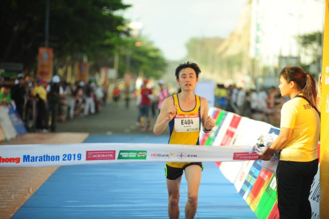 Tiền Phong Marathon 2019: Chân dung những nhà vô địch ảnh 60