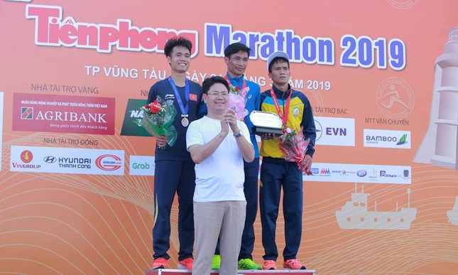 Tiền Phong Marathon 2019: Chân dung những nhà vô địch ảnh 87