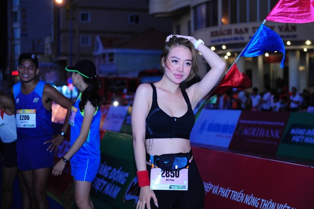 Tiền Phong Marathon 2019: Chân dung những nhà vô địch ảnh 30