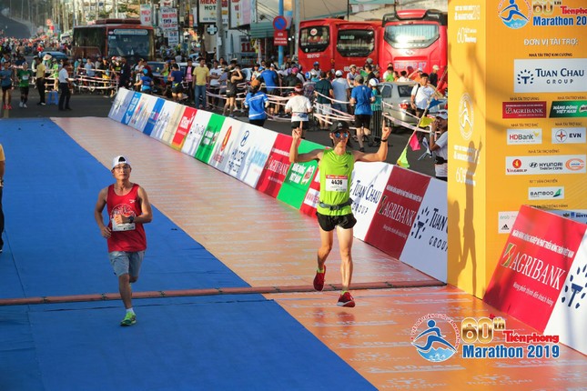 Tiền Phong Marathon 2019: Chân dung những nhà vô địch ảnh 70