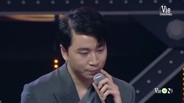 HLV Karik 'khóc vì hối hận' với GDucky tại Chung kết Rap Việt ảnh 2