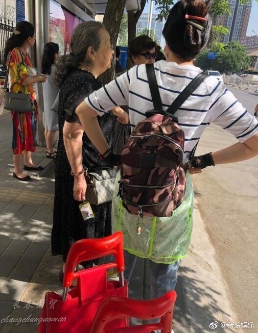 Xót xa 'Dung ma ma' phim 'Hoàn Châu Cách Cách' sống cô độc ở tuổi 82 ảnh 2