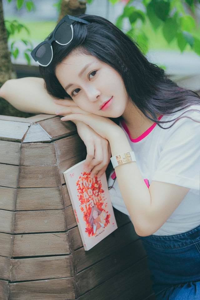 Bất ngờ nhan sắc siêu gợi cảm của hot girl bình luận World Cup bị chê ảnh 3