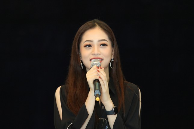 Á hậu Phương Nga đẹp mong manh 'gây xao xuyến' ảnh 7