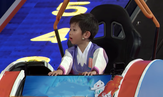 Trấn Thành tiết lộ sắp có con với Hari Won ảnh 3