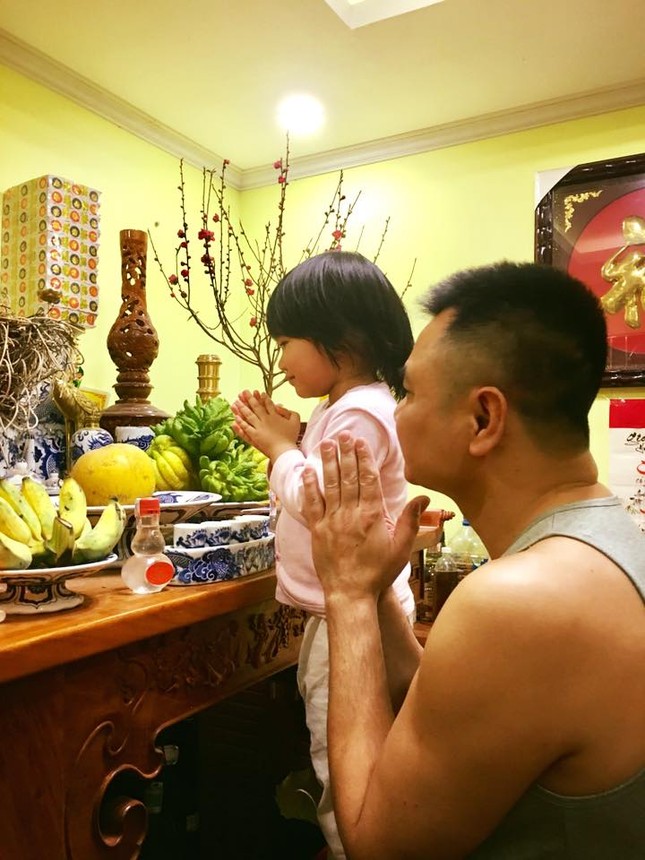 Cận cảnh không gian sống ấm cúng của gia đình Tự Long ảnh 10