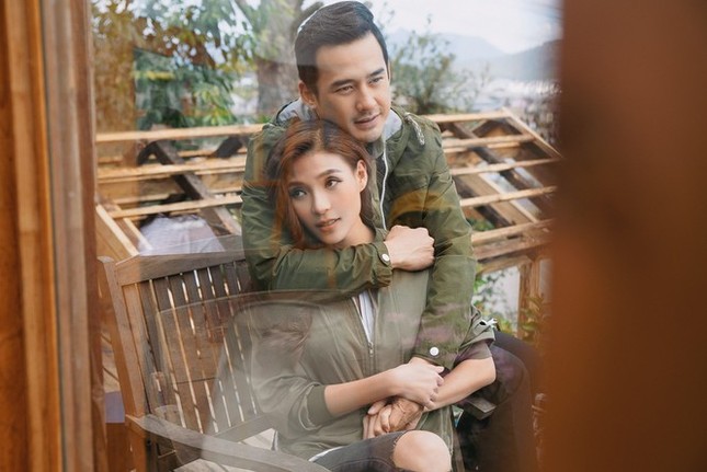 Linh Rin xóa hết hình đôi, thừa nhận rạn nứt tình cảm với con trai Johnathan Hạnh Nguyễn ảnh 7